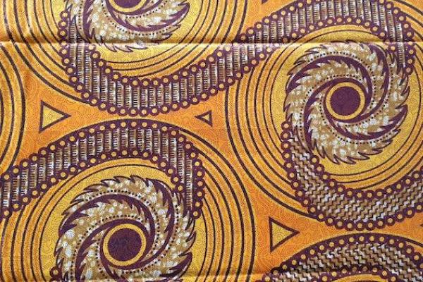 YELLOW TORNADO METALLIC Osikani Stoff